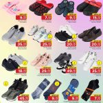 Family Food Centre summer flyer: Deals on men's and women's footwear, sandals, and socks.